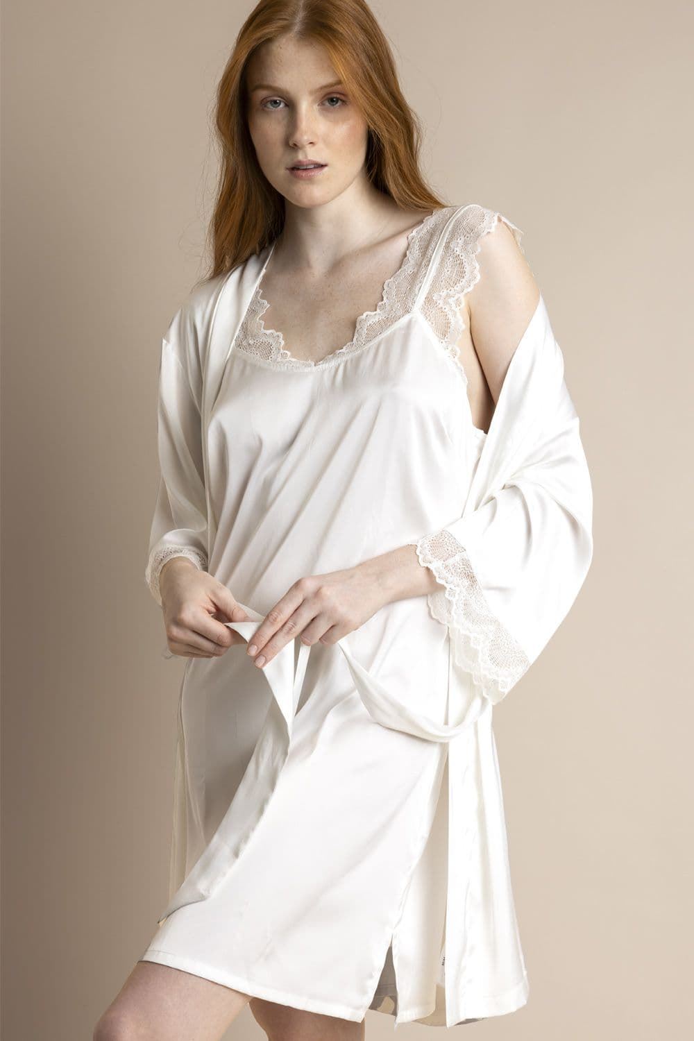 BATA MUJER RASO BLANCO ADMAS 67231 - Imagen 1