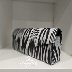CLUTCH DE FIESTA HECHO A MANO - Imagen 2