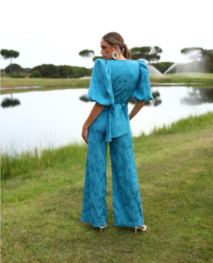 MONO DE FIESTA MAGNOLIA KOBUS MUZO - Imagen 3