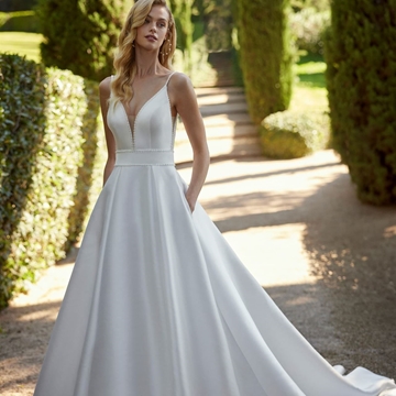 OUTLET Vestido de Novia de Adriana Alier (Dora) - Imagen 1