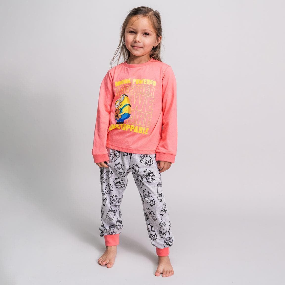 PIJAMA LARGO SINGLE JERSEY MINIONS NIÑA - 2900000394 - Imagen 1