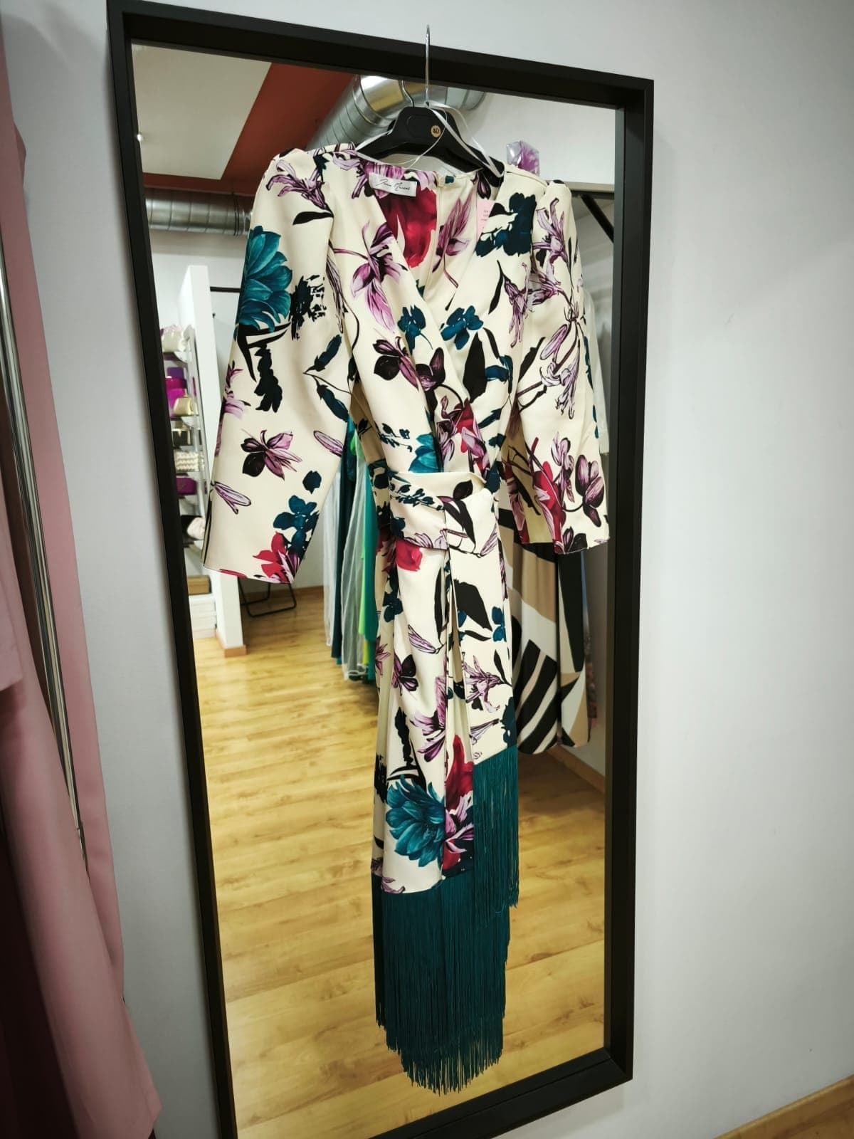 VESTIDO DE FIESTA JUAN MARCOS FLECOS ESTAMPADO 2888 - Imagen 4