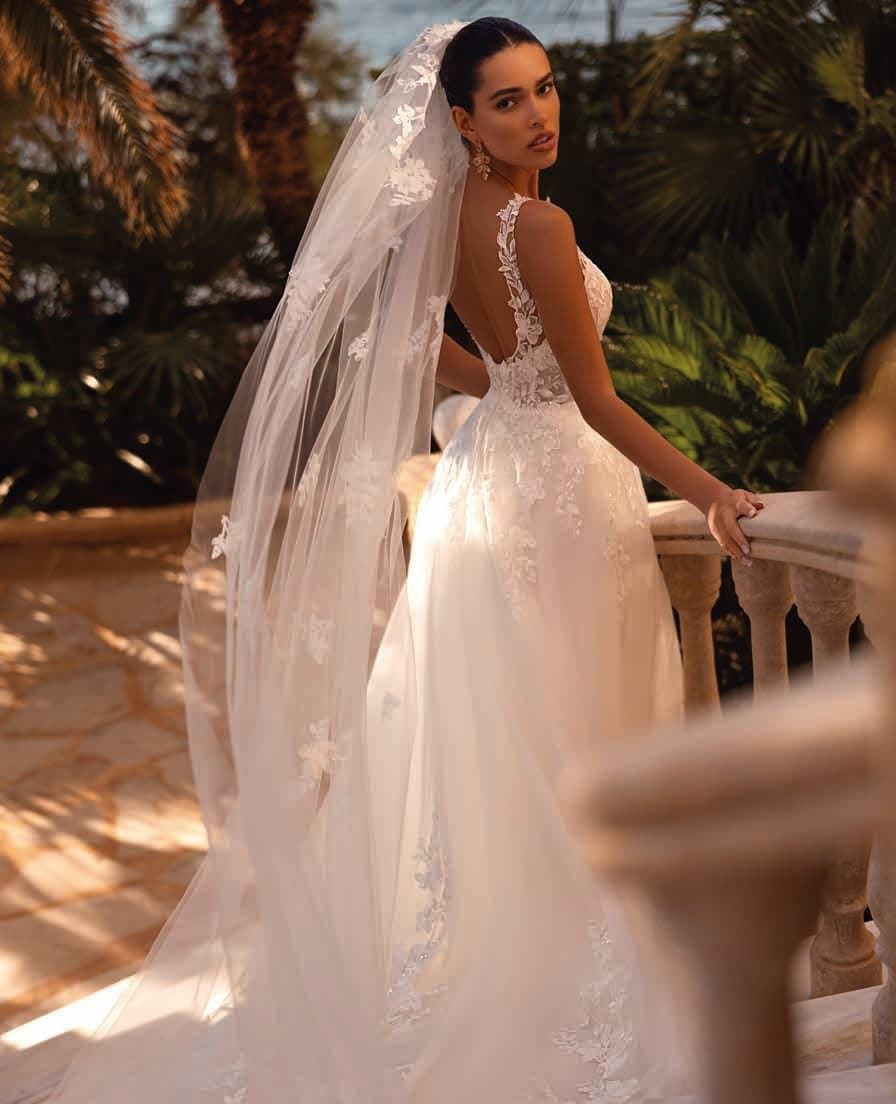 VESTIDO DE NOVIA COSMOBELLA DEMETRIOS 8268 - Imagen 2