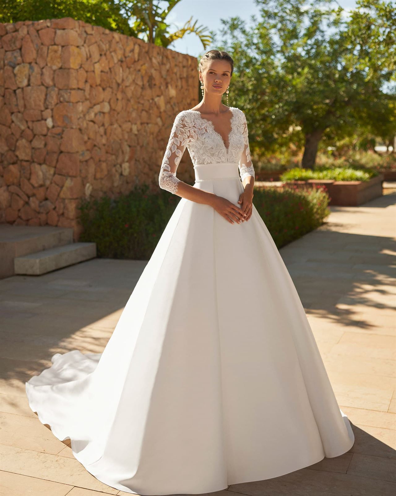 Vestido de Novia de Adriana Alier (Sona) - Imagen 3