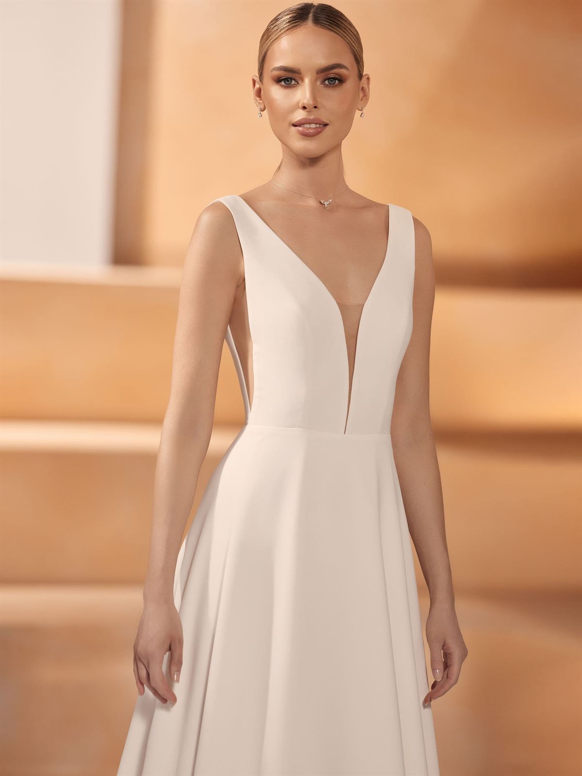 VESTIDO DE NOVIA GOBI DE BIANCO EVENTO - Imagen 1