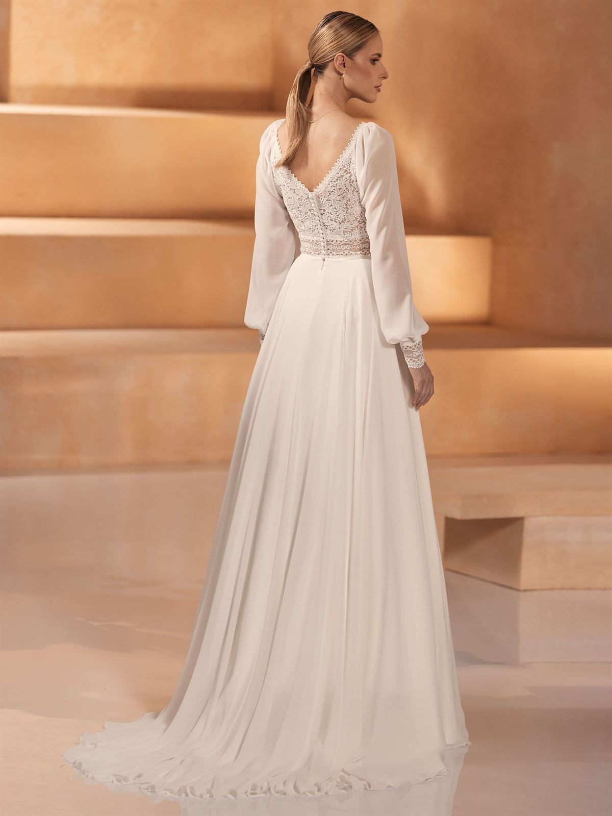 VESTIDO DE NOVIA URSULA DE BIANCO EVENTO - Imagen 3
