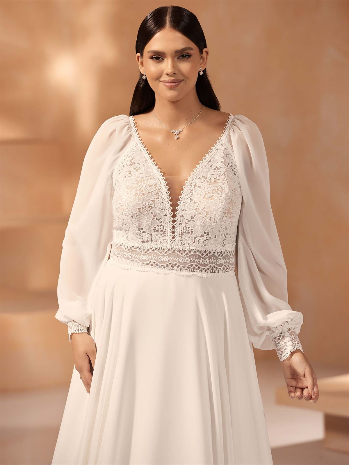 VESTIDO DE NOVIA URSULA DE BIANCO EVENTO - Imagen 6